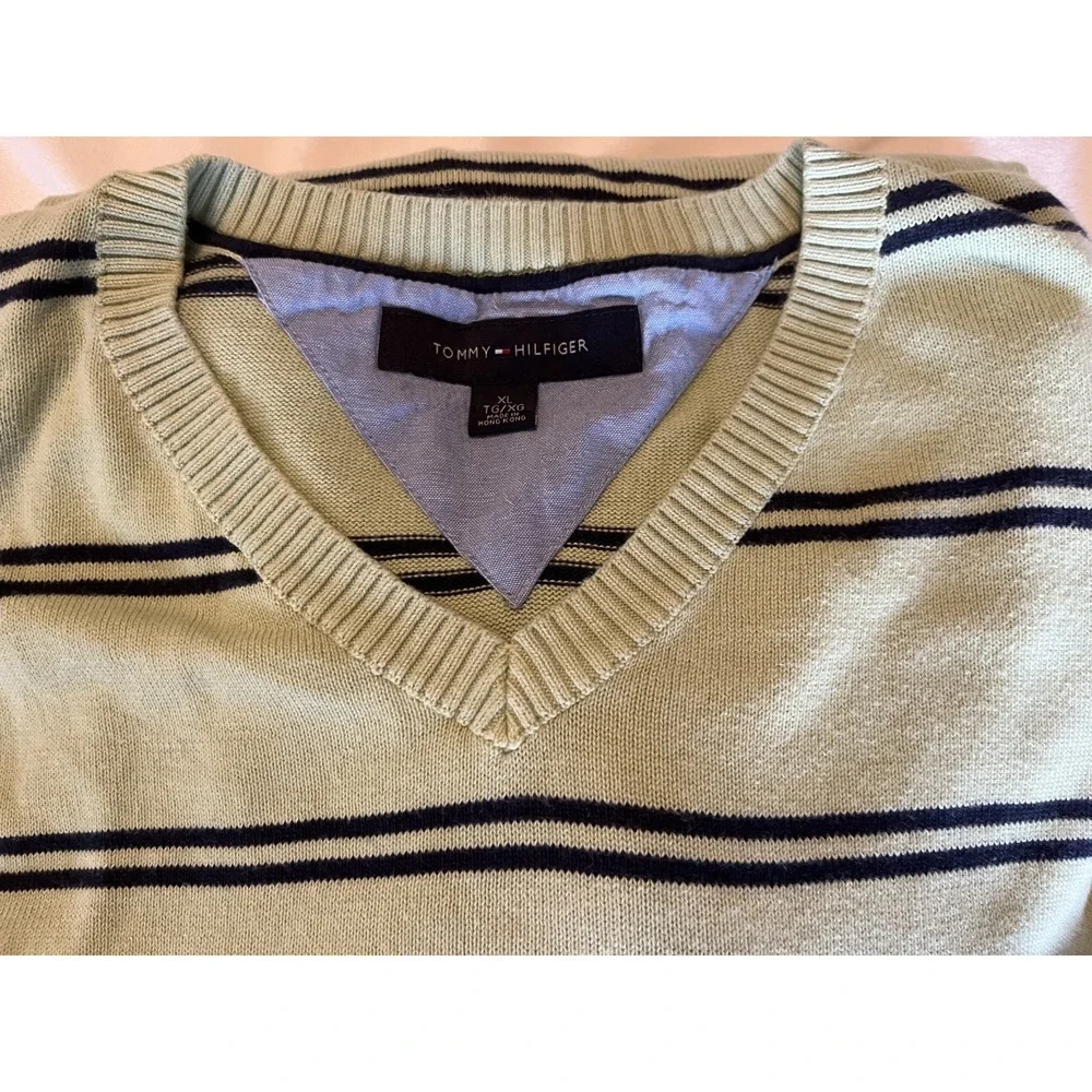 New with Tag  Tommy Hilfiger‎ Men's Long Sleeve Stripes SweaterGreen XL
